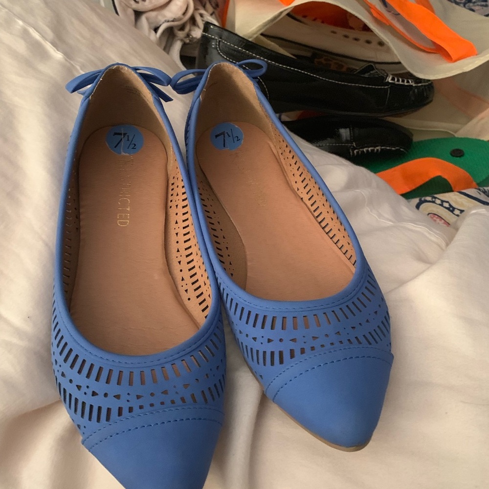 Soft Blue Flat